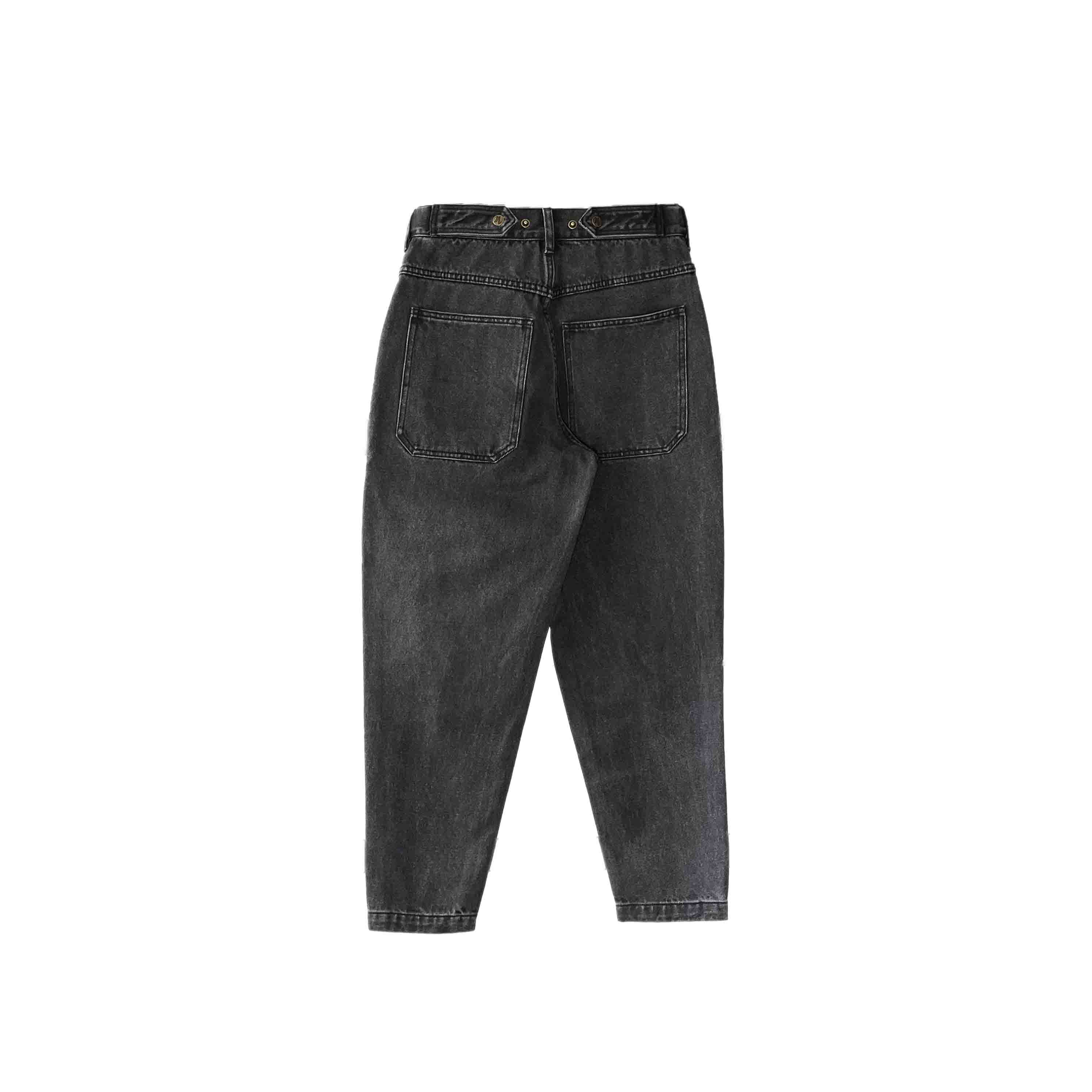 Waist: 28" x Inseam: 28" Black Tapered Mule Ear Denim Pants